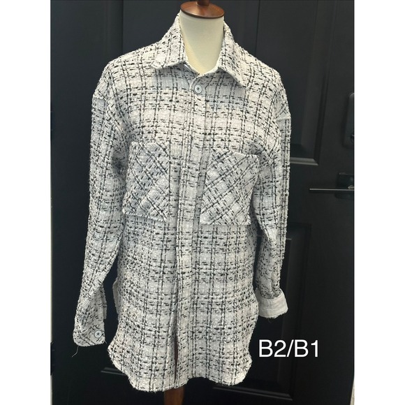 Charlie Luciano Jackets & Blazers - Charlie Luciano Womens Tweed Shacket Black White Plaid Button Front Jacket Small